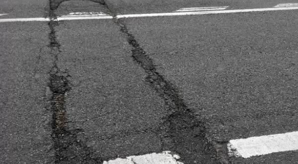 What are the common diseases of asphalt roads_1